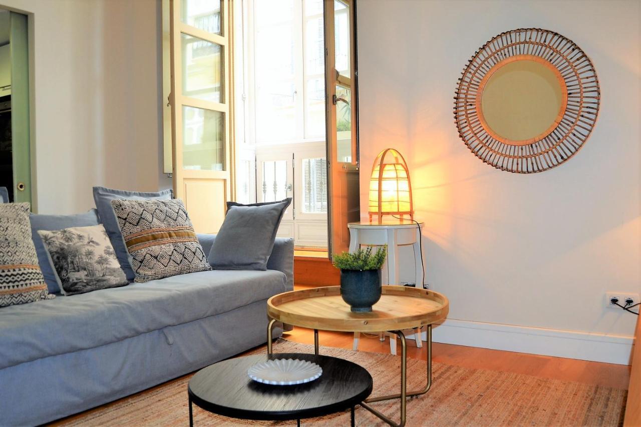 Coqueto Apartamento Junto A La Catedral De Malaga. Apartment Bagian luar foto