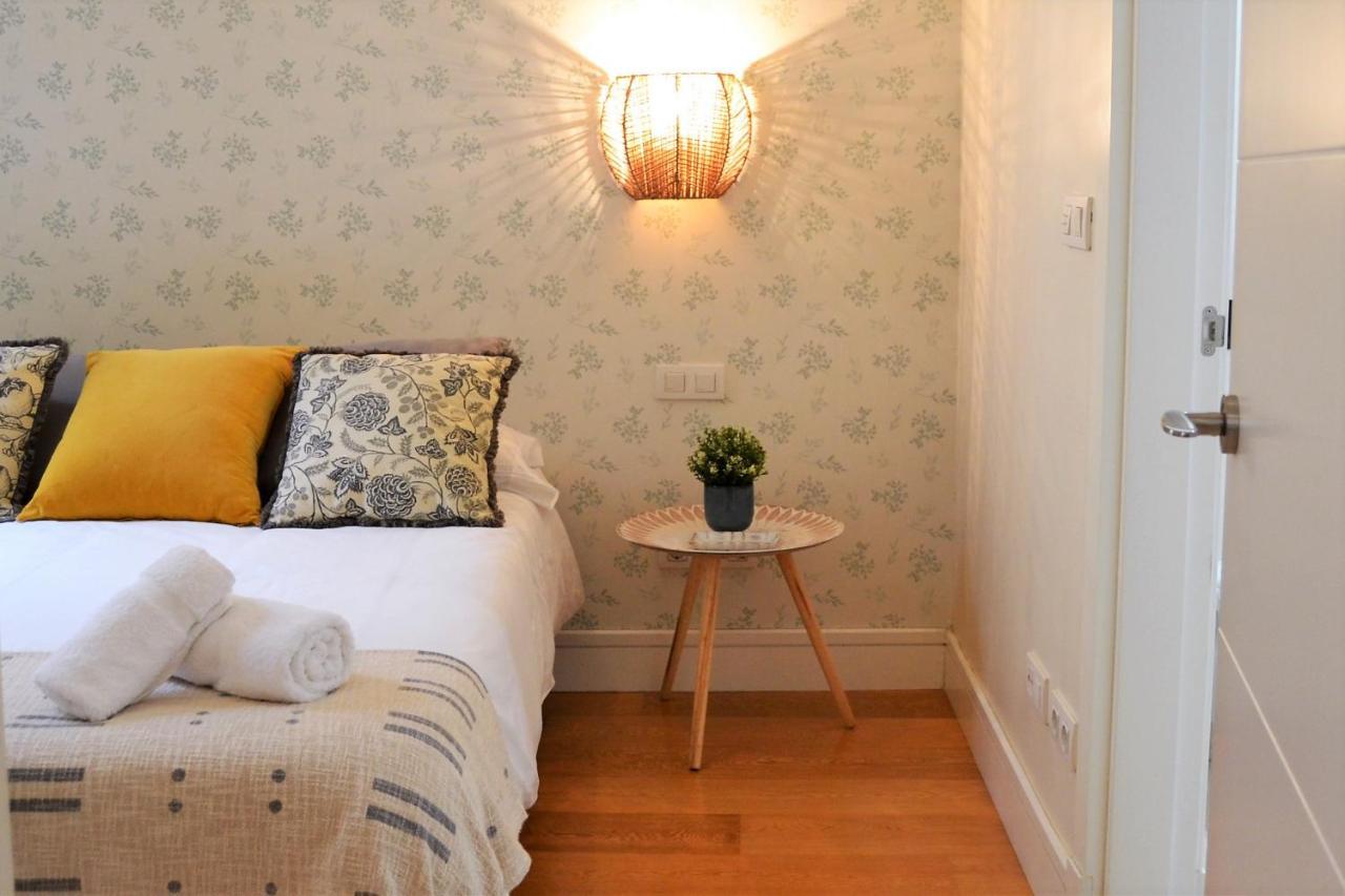 Coqueto Apartamento Junto A La Catedral De Malaga. Apartment Bagian luar foto
