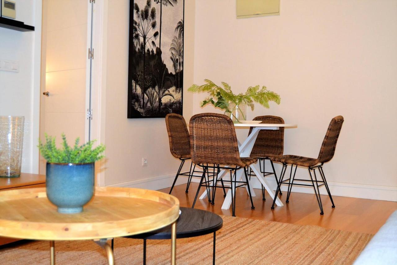 Coqueto Apartamento Junto A La Catedral De Malaga. Apartment Bagian luar foto